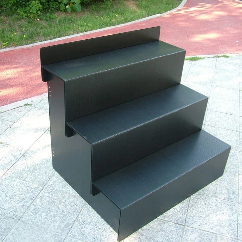 Lekkie stojaki ekspozycyjne